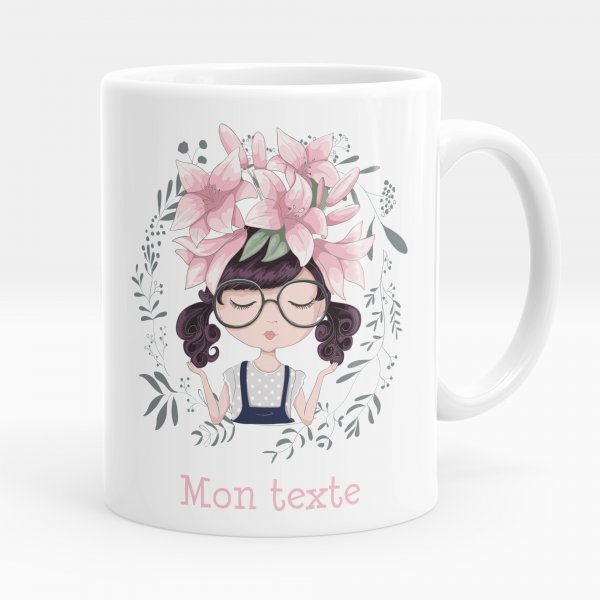 Mug personnalisable pour enfant avec motif petite fille avec fleurs de couleur blanc